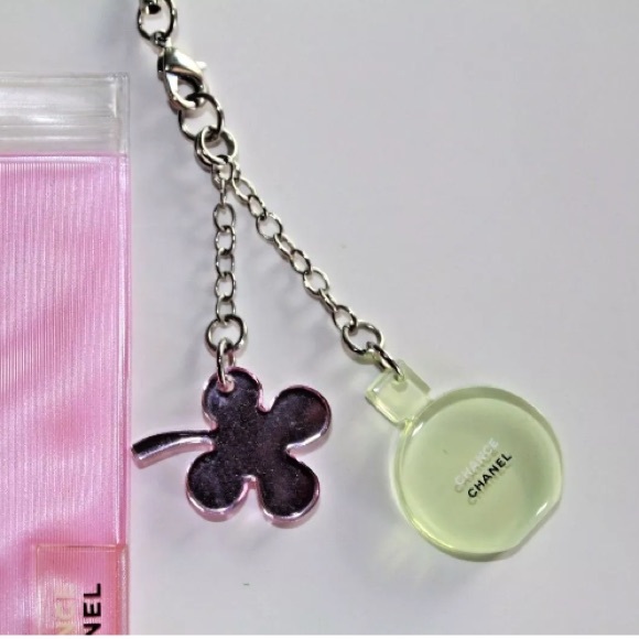 ✨ Authentic Chanel Perfume Bottle & Clover Charms - Picture 5 of 7